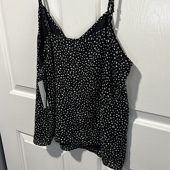 Abound Polka Dot Tank Top Blouse...MSRP $20 - Picture 4 of 4